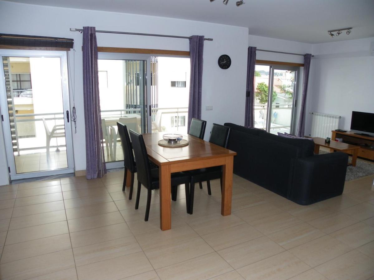 Haven Apartment Sao Martinho do Porto Luaran gambar